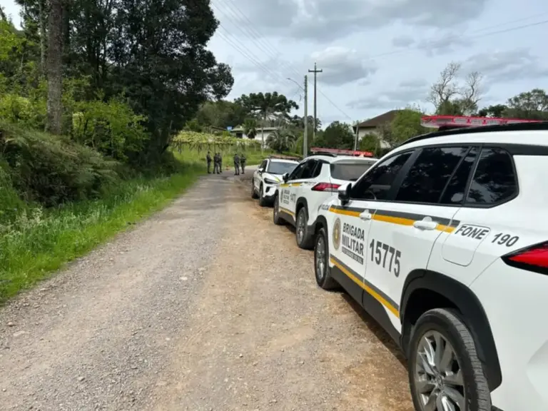 Possíveis explosivos são encontrados durante obra na Parada Cristal, em Caxias do Sul - Studio TV
