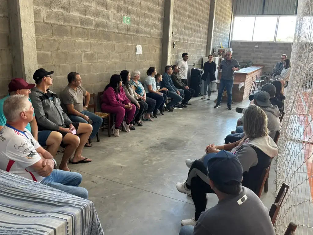 Prefeitura de Veranópolis apresenta obras de asfaltamento, drenagem e projetos para o bairro Sagrado Coração de Jesus - Studio TV