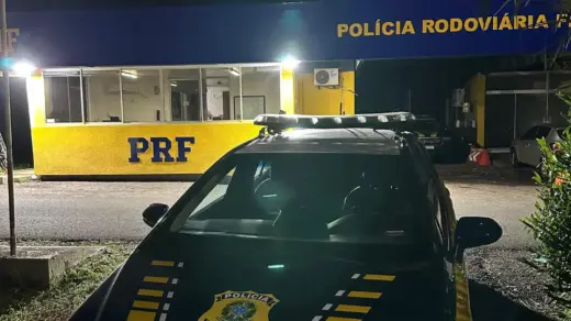 PRF prende pai e filho após fuga em Santiago - Studio TV