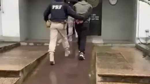 PRF resgata adolescente abandonado pelo pai na BR-290 e prende dois foragidos da Justiça em Uruguaiana - Studio TV