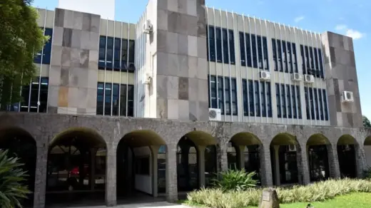 Repartições municipais de Veranópolis terão ponto facultativo nesta sexta-feira (30) - Studio TV