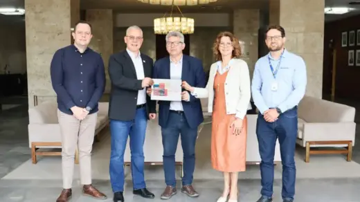 Representantes da XII Femaçã se reúnem com direção do Banrisul para tratar de apoio ao evento - Studio TV