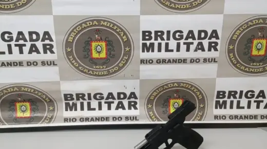 Brigada Militar prende homem e apreende pistola na região Nordeste do RS - Studio TV
