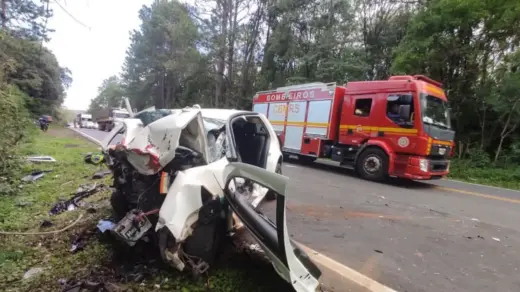 Sobe para três o número de mortos em grave acidente na ERS-135, no Norte do RS - Studio TV
