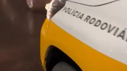 Motorista é preso por embriaguez após se envolver em seis colisões na RSC-453, em Farroupilha - Studio TV