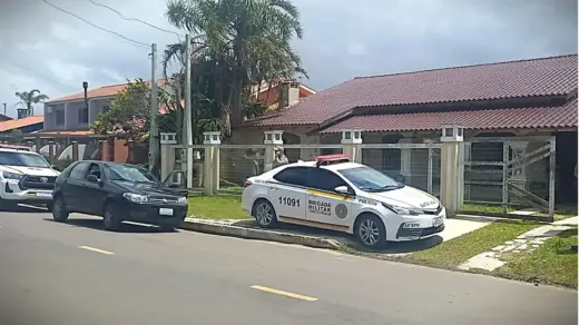 Trio é preso após suspeita de golpe na venda de imóvel anunciado no Facebook em Imbé - Studio TV