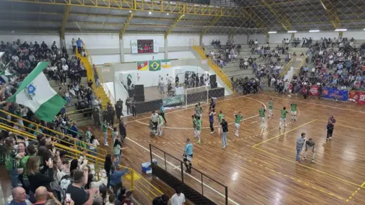 União Castilhense e Valverde conquistam títulos do Campeonato Municipal de Futsal de Veranópolis 2026 - Studio TV